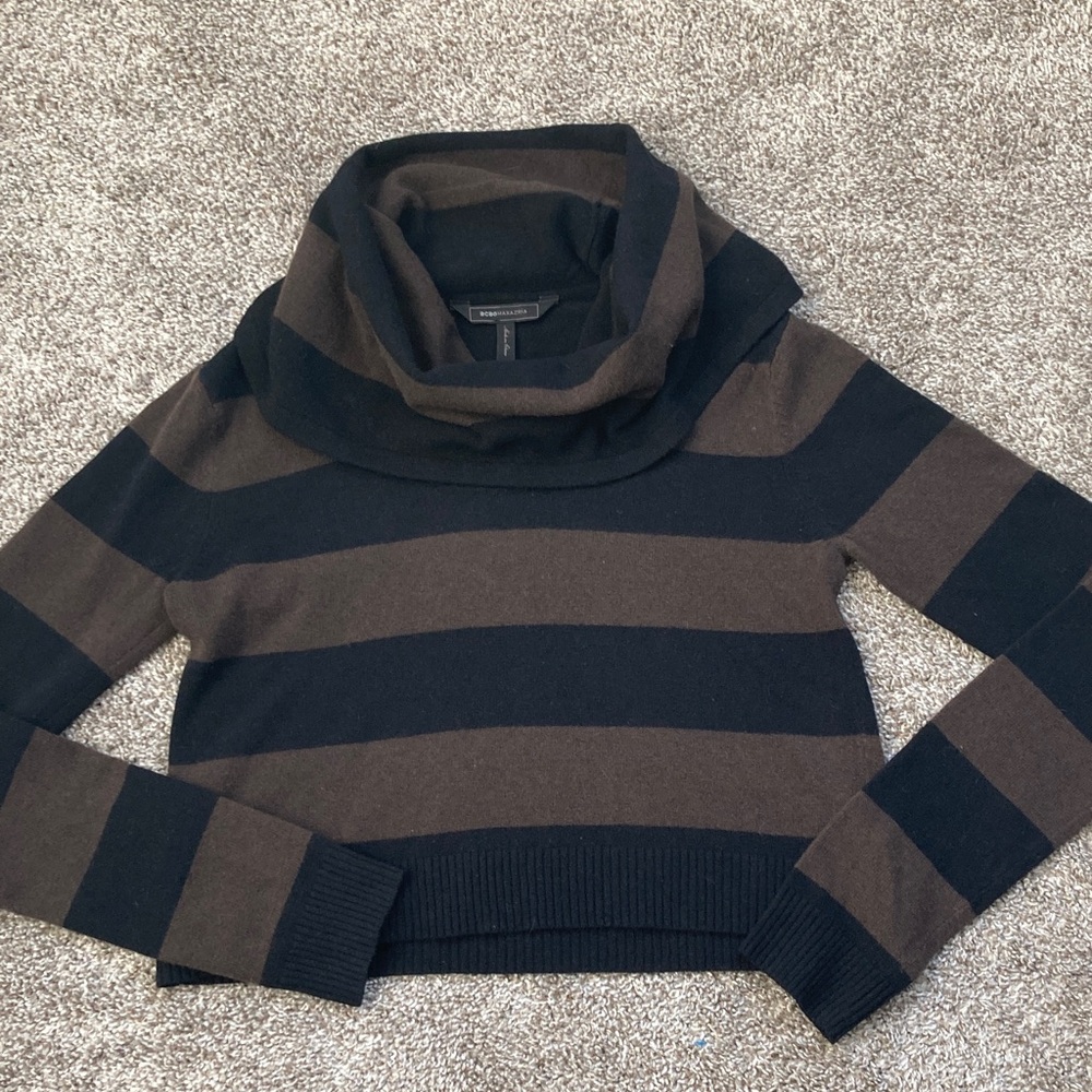 BCBGMaxAzria BCBG Samira Cropped Cowl Neck Striped sweater Brown Black Y2K sz S - Picture 5 of 12